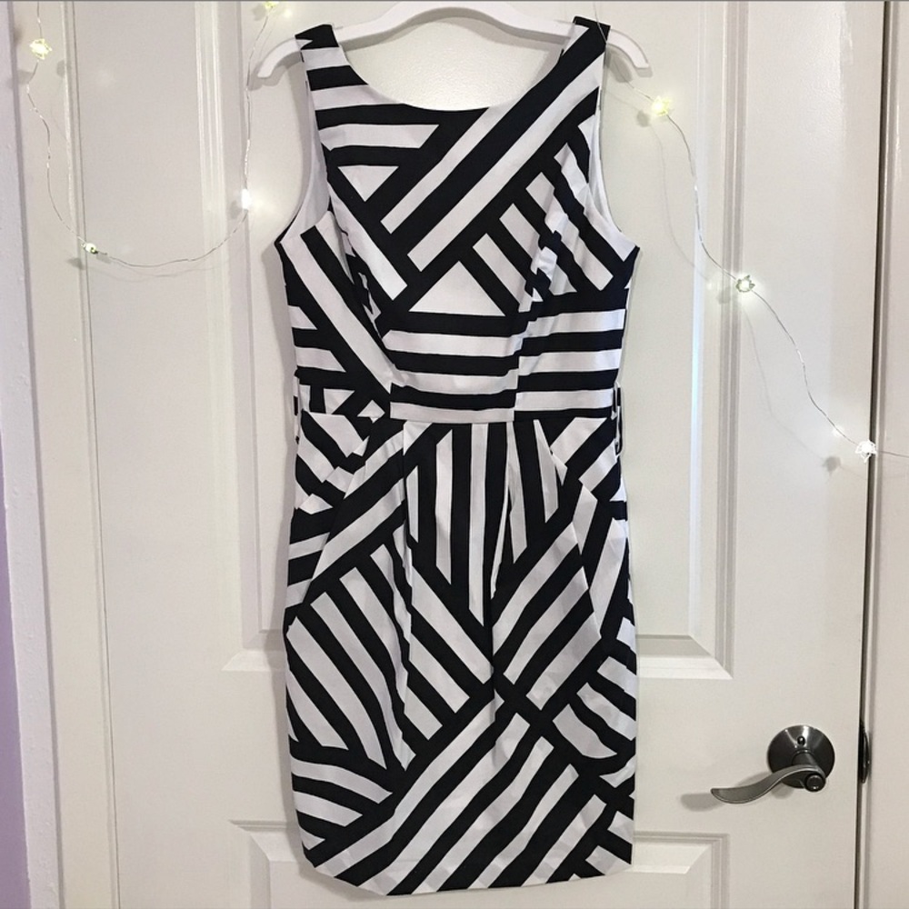 Calvin Klein Black&White Dress With Pockets